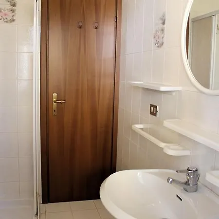 Appartamenti Elena Grado Kamer foto
